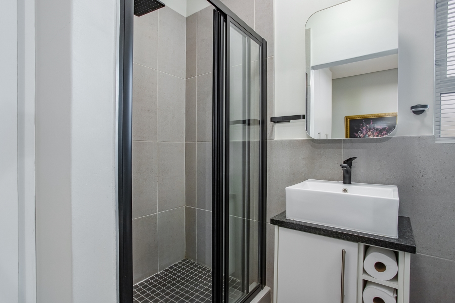 2 Bedroom Property for Sale in Paarl North Western Cape